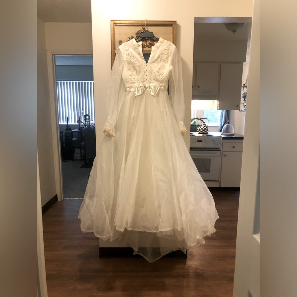 Vintage Wedding Dress